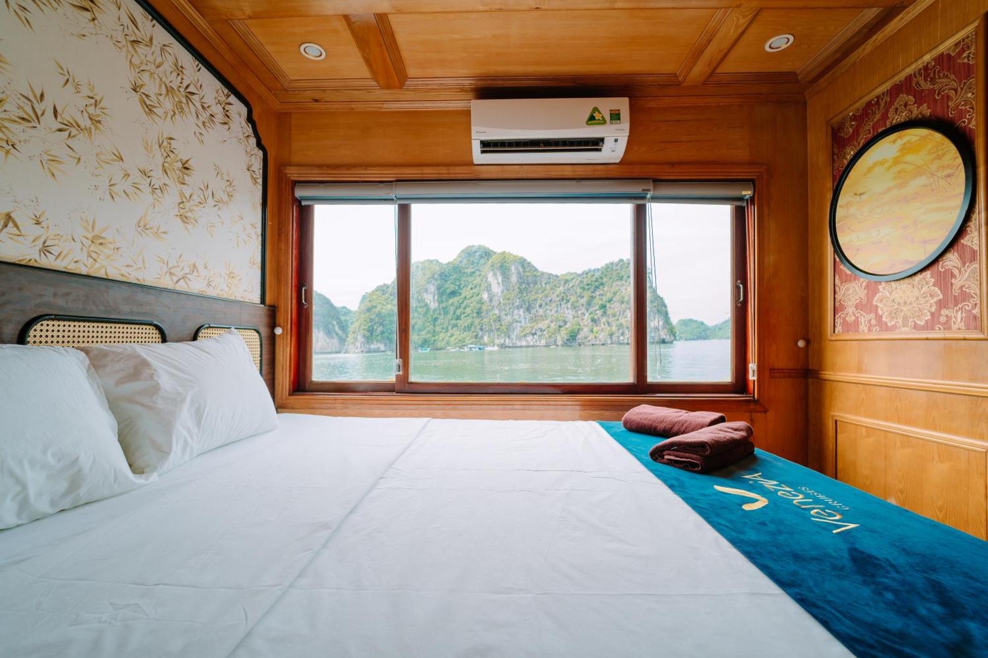 Venezia Cruises Hotel Hạ Long Ngoại thất bức ảnh