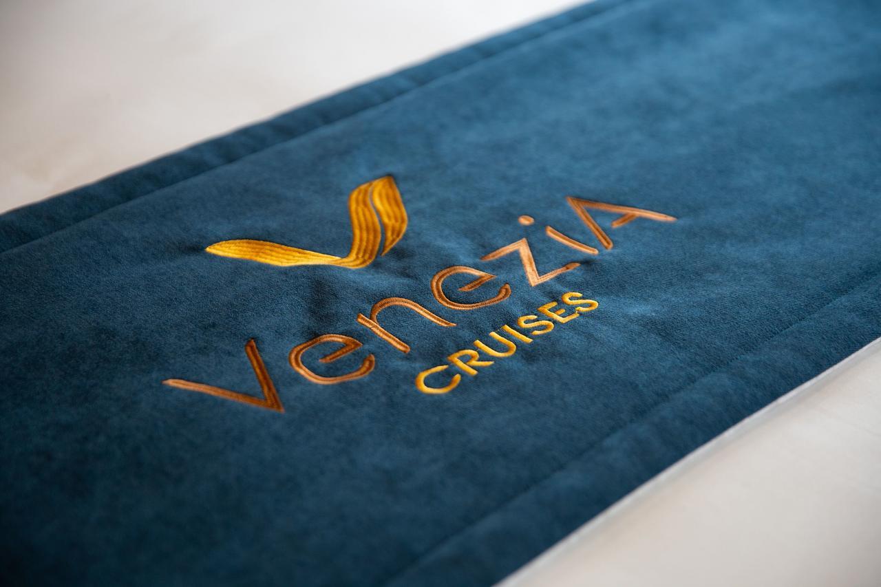 Venezia Cruises Hotel Hạ Long Ngoại thất bức ảnh